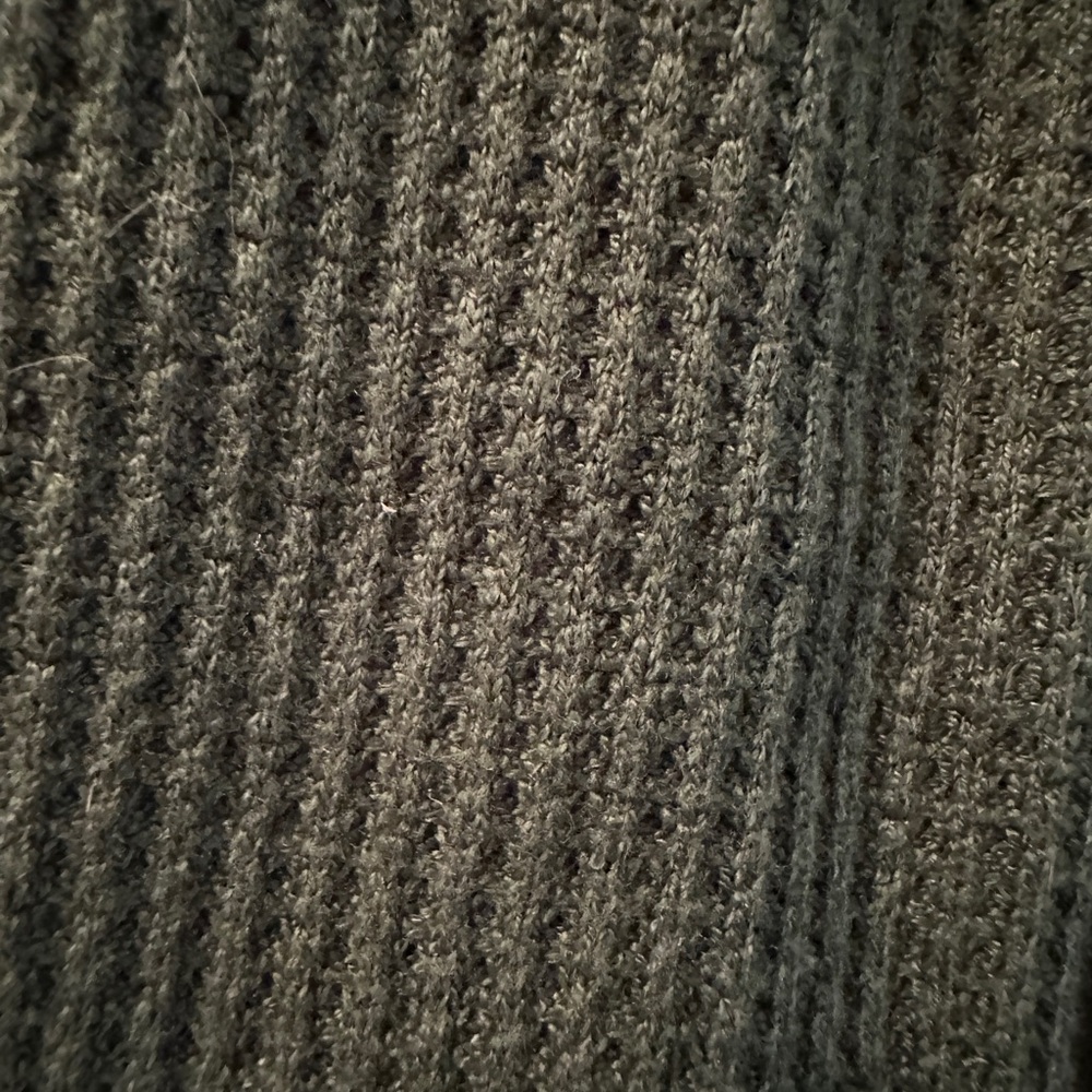 Evy’s Tree - “The Sarah” Green Button-Front Waffle Knit Ruffle Cardigan - Picture 4 of 7